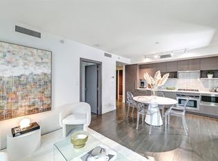 68 Smithe St #608, Vancouver, BC V6B 0P4