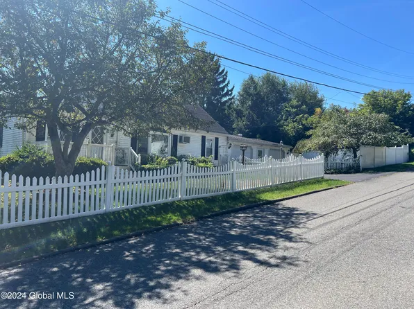 31 Sidney Avenue, Waterford, NY 12188