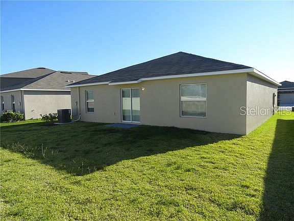 4th image of 16839 Peaceful Valley Dr