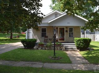 2821 Avenue H, Fort Madison, IA 52627