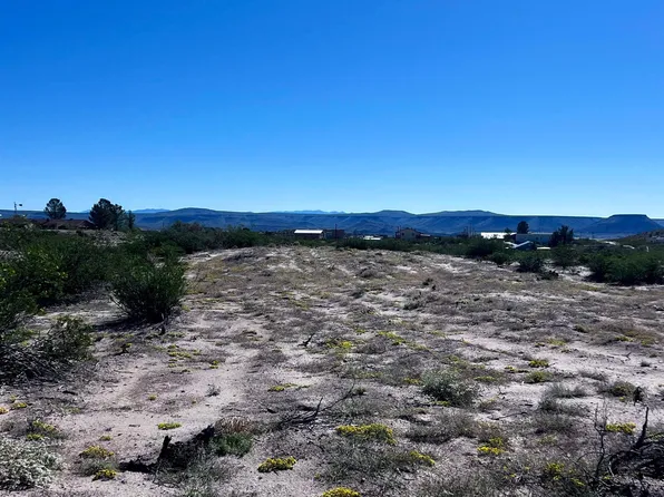 643 Mustang Rd, Elephant Butte, NM 87935