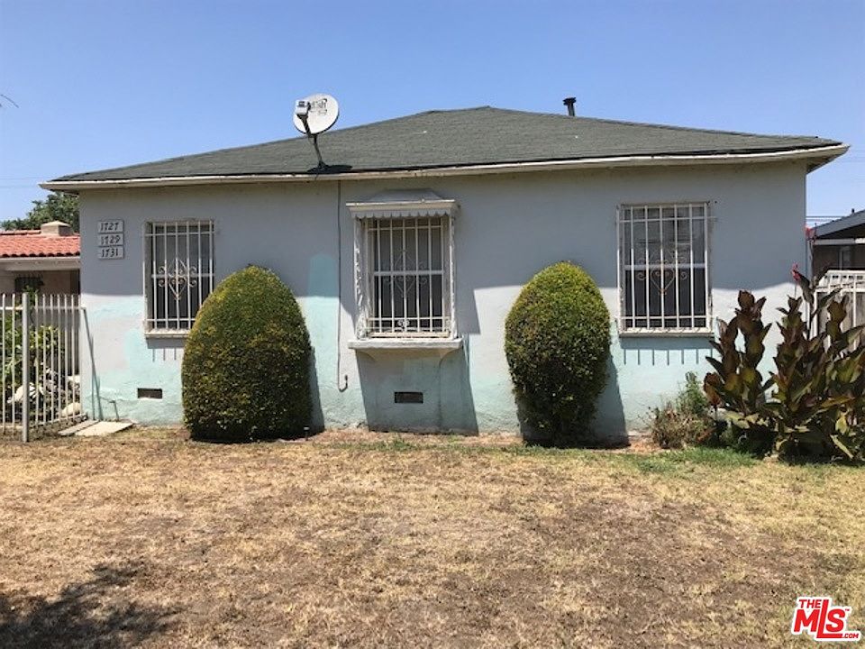 1st image of 1727 W 83rd St