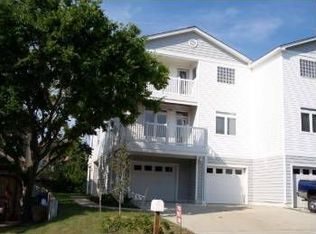 4610 Lauderdale Ave, Virginia Beach, VA 23455