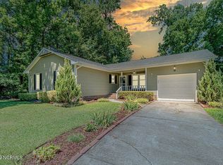 2702 Northwoods Dr, Jacksonville, NC 28540