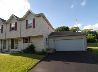 309 W Moreland Blvd, Waukesha, WI 53188
