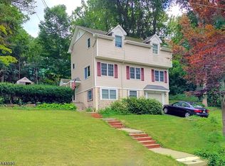 22 Iroquois Ave, Landing, NJ 07850