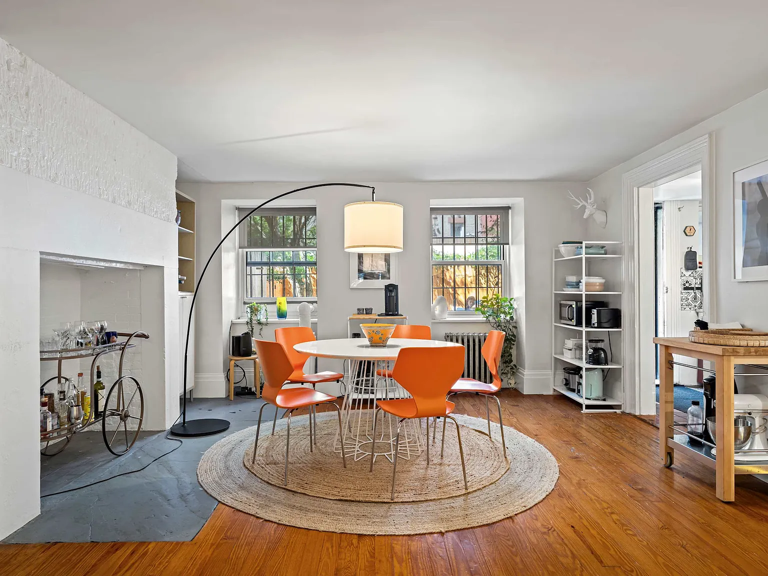 38 Garden Place — Photo 2