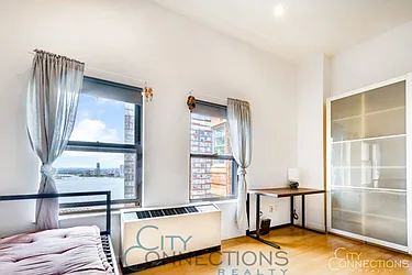Rented by City Connections Realty