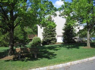 507 Faulkner Dr, Hackettstown, NJ 07840