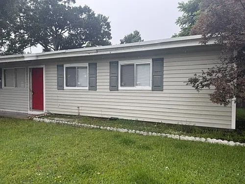 1004 Priscilla Ln Photo 1