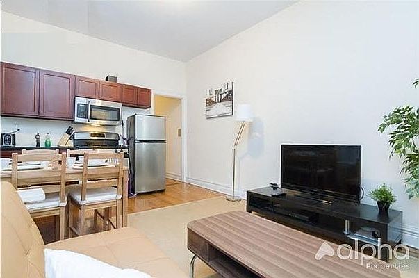 1st image of 211 E 14th St APT 5