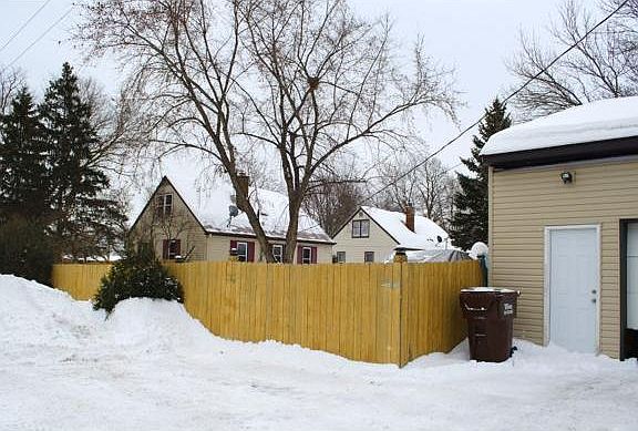 4th image of 1003 McCammon Ave