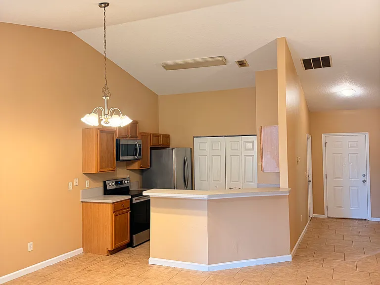 24 Ryall Ln #A — Photo 3