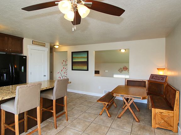 4th image of 7423 W Aberford Dr