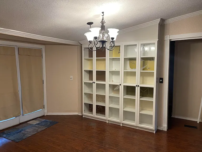 114 Dorflinger Ct — Photo 30