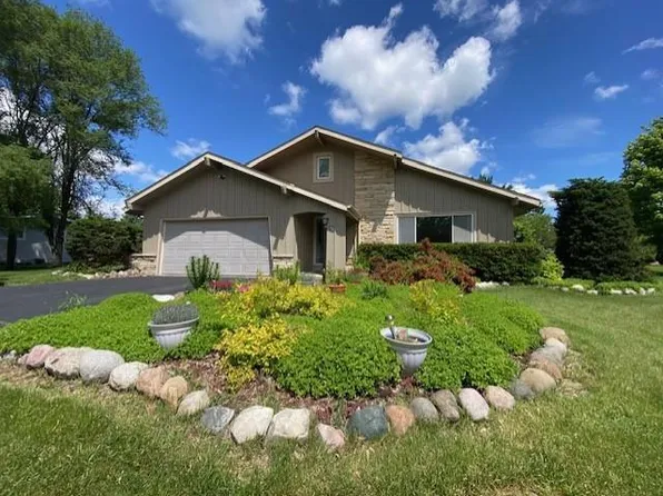 N98W15654 SCHOOL ROAD, Germantown, WI 53022