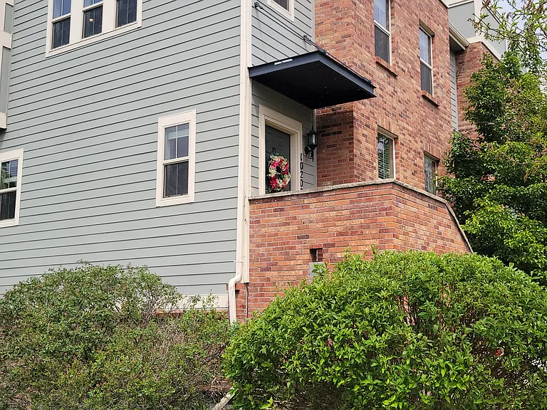 10200 Ridgegate Cir — Photo 44