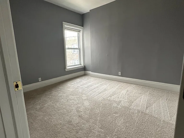 4354 W Washington Blvd #301 — Photo 7