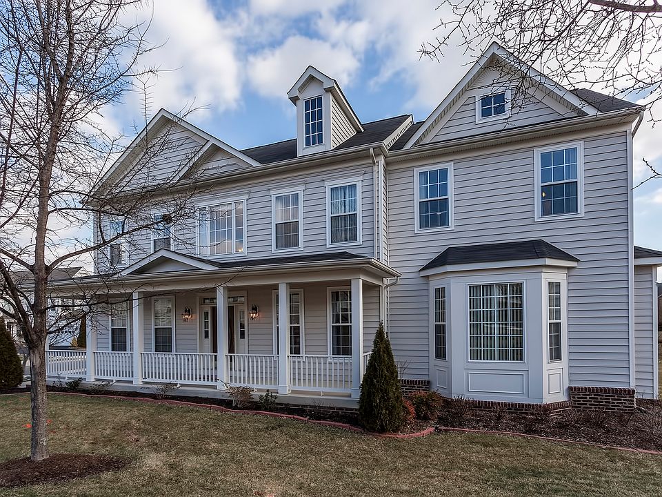 1st image of 42891 Park Brooke Ct