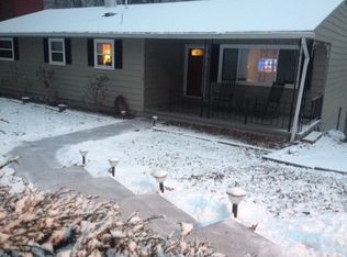 524 S Fort Cir, Charleston, WV 25314