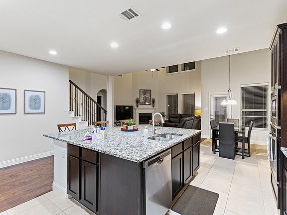 5th image of 5509 Bottiglia Way