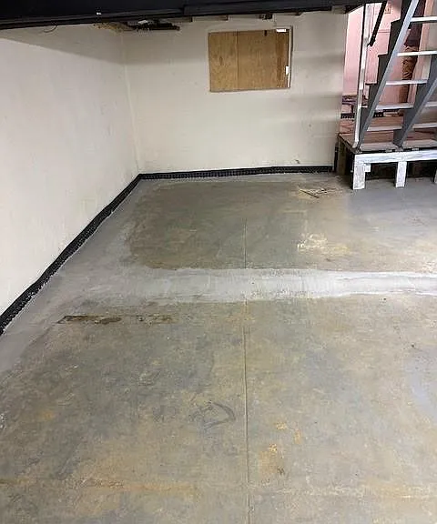 116 Hartford Rd — Photo 16