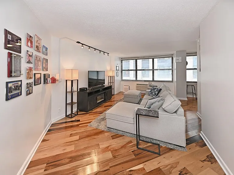 7004 Boulevard East #1-B — Photo 11