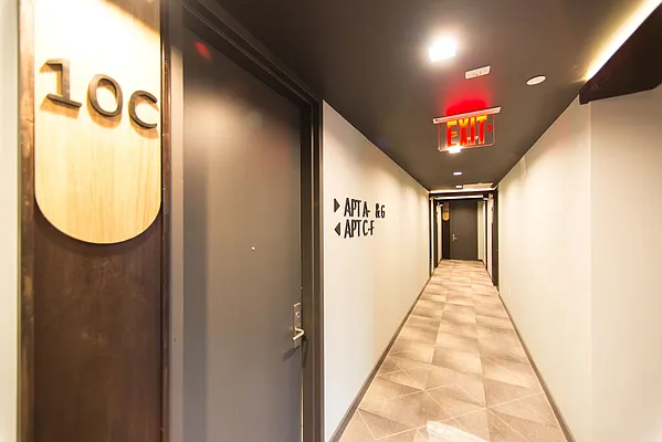 Rented by JW Real Estate Services LLC | media 32