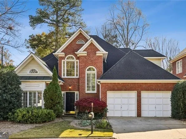 900 Lancaster Way, Sandy Springs, GA 30328