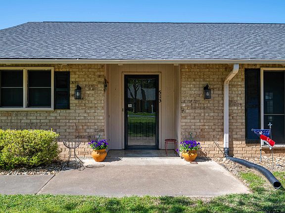 4th image of 513 Sunnyside Dr