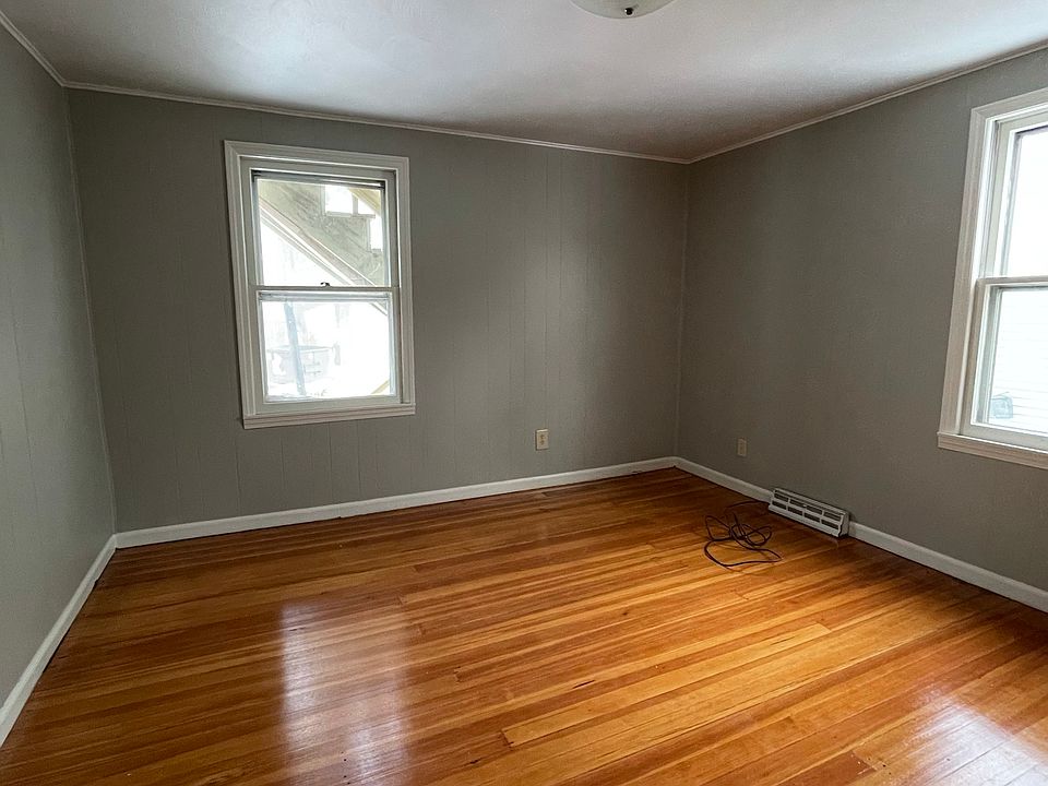 33 High St 1, Agawam, MA 01001 Zillow