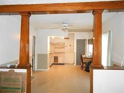 2nd image of 1641 E Bowman St