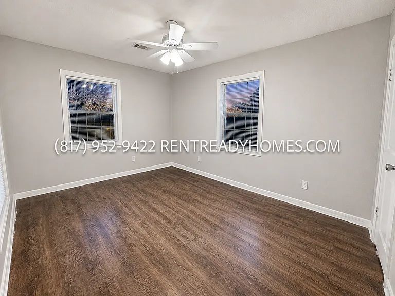 6507 Myrtle St — Photo 13