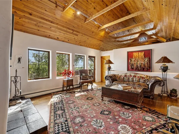 227 Rodriguez St, Santa Fe, NM 87501