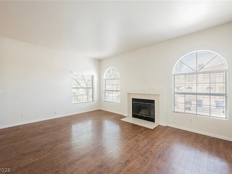 2603 Noble Fir Ave — Photo 2