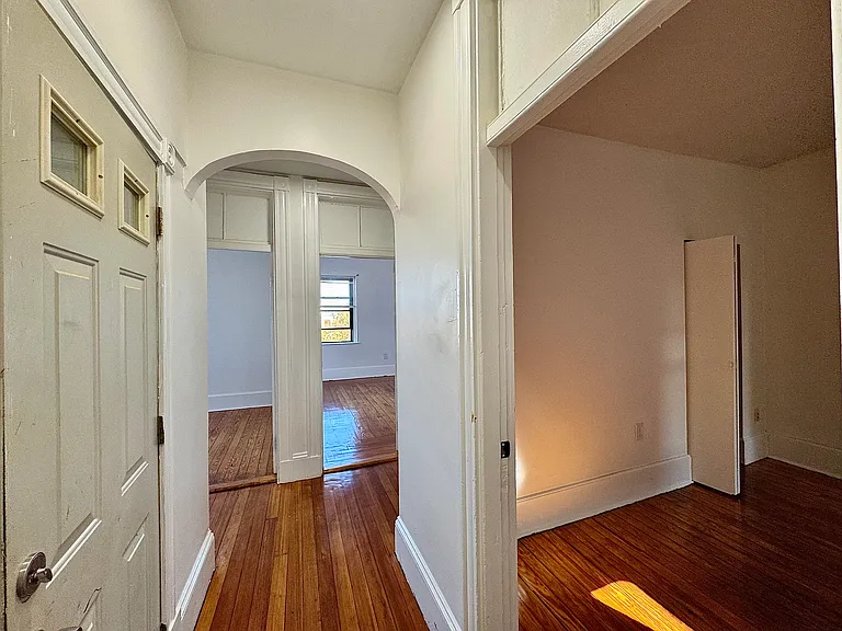 4 1/2 Centre St #3 — Photo 6