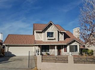 1749 Simsburry St, Palmdale, CA 93550