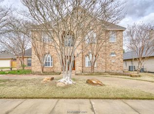 727 Royal Adelade Dr, College Station, TX 77845