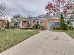 3741 N Donnawood Ct, Virginia Beach, VA 23452