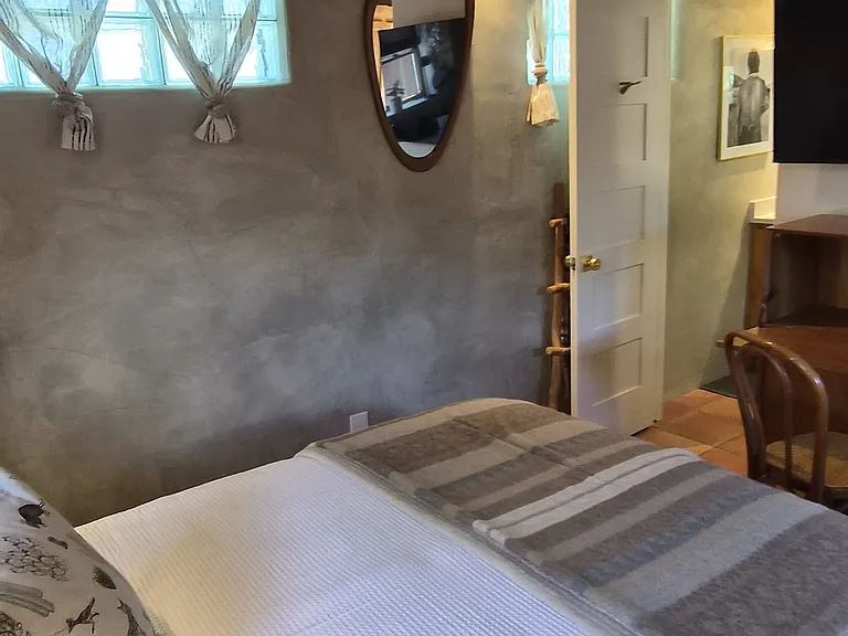 144 N Melwood Ave #2 — Photo 47