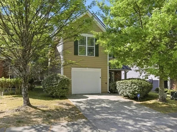 2013 Briar Creek Ct NE, Conyers, GA 30012