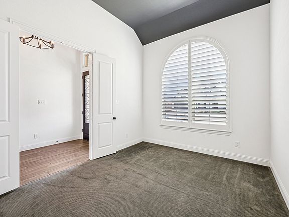 3rd image of 4024 Palomino Rd