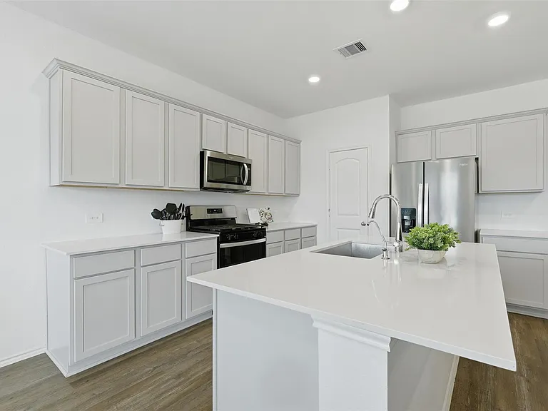 17719 Winfall Dr — Photo 17