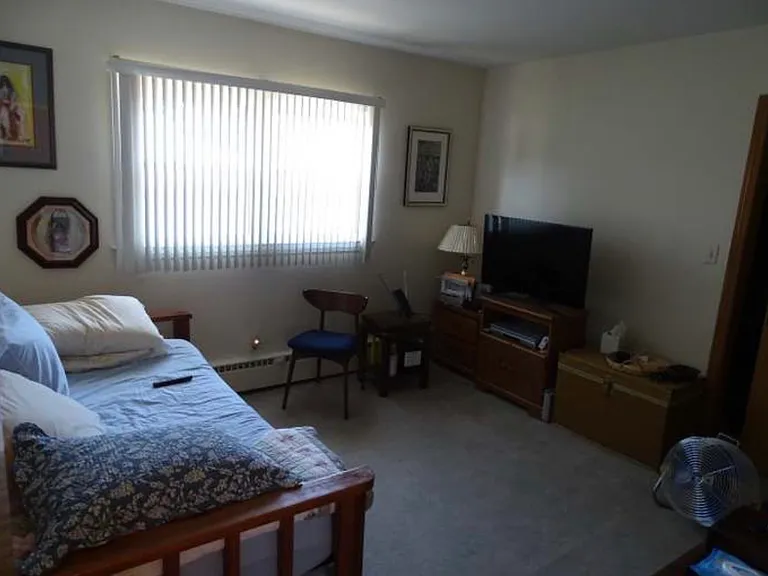 1243 N Northwest Hwy #2 — Photo 6