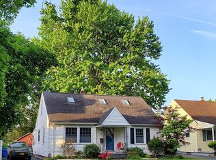 239 Tarrington Rd, Rochester, NY 14609