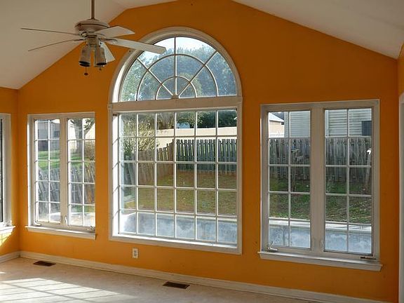 MAIN LEVEL SUNROOM
