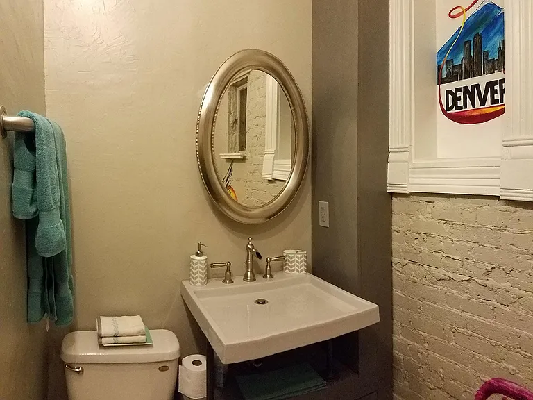 3440 N Franklin St — Photo 17