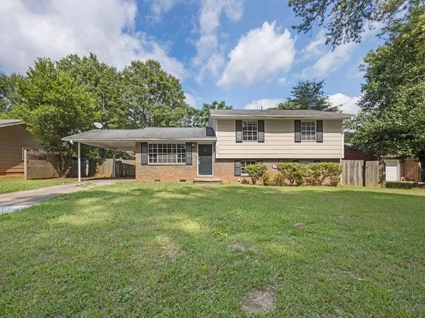 8766 Homewood Ct, Riverdale, GA 30274