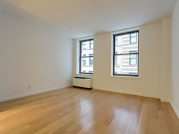 3rd image of 37 Wall St APT 2K