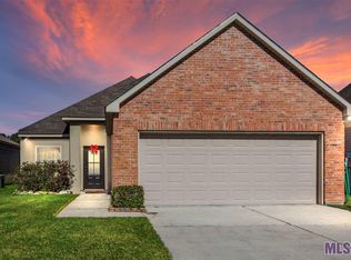 11425 Ashwood Ct, Denham Springs, LA 70726